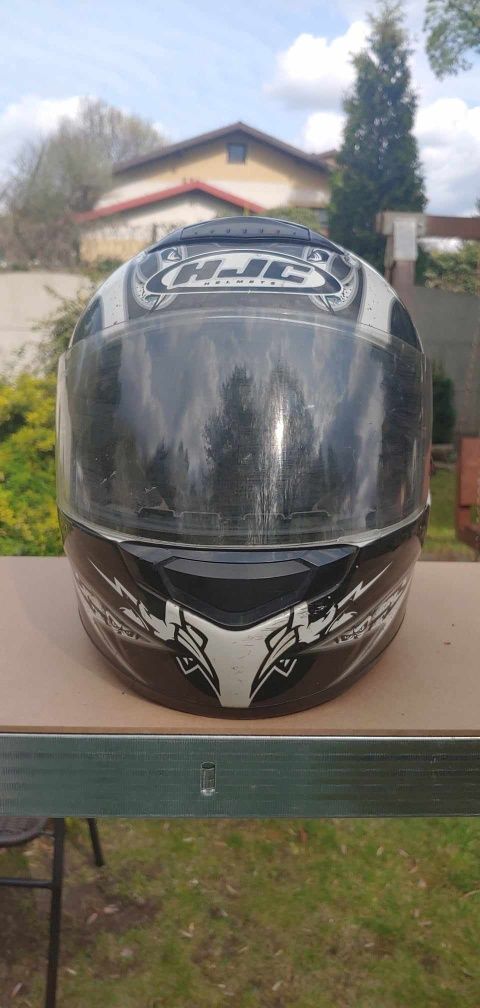 Kask motocyklowy HJC.