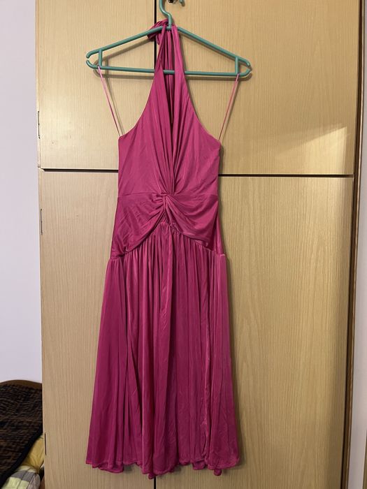 Różowa szeroka sukienka Mango ala Dirty Dancing