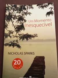 Livro Nicholas Sparks "um momento inesquecível"