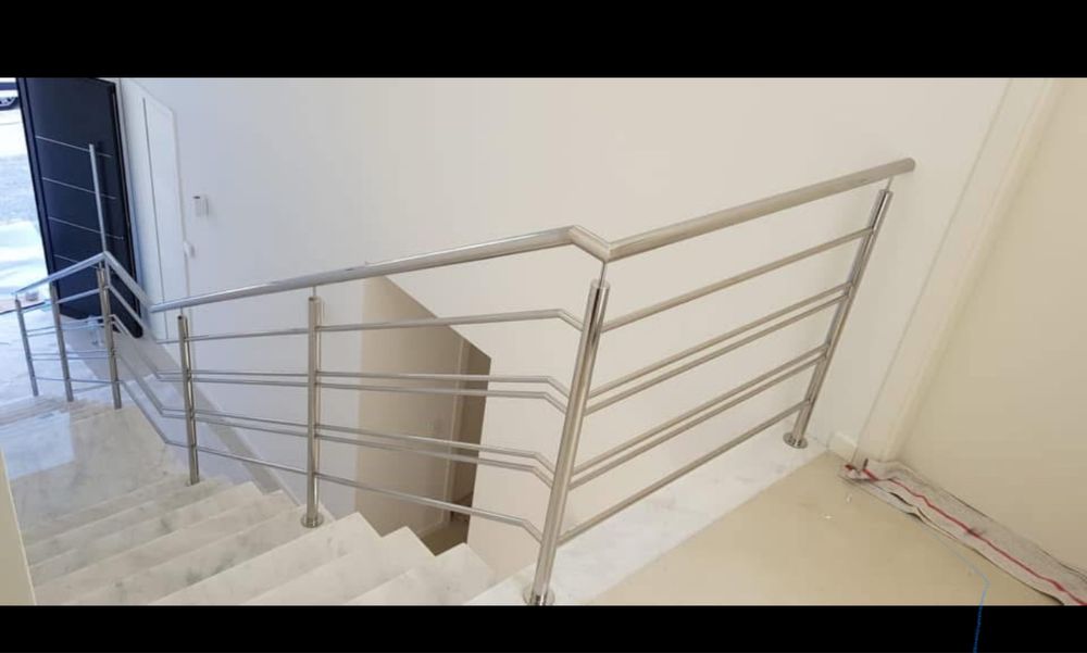 Vendo todo tipo de estrutura metálica, ferro ou inox