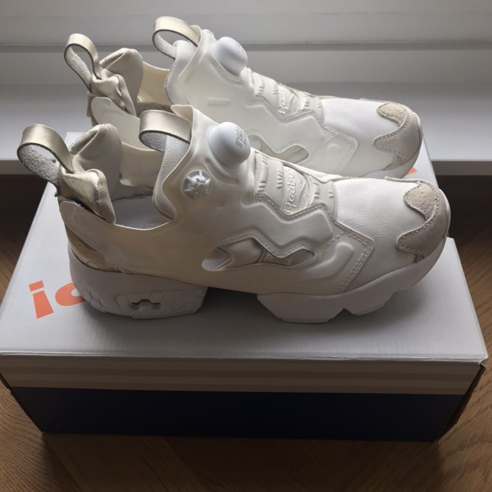 Reebok Instapump Fury White Gold WMNS US6.5 EUR37 UK4 CM23.5