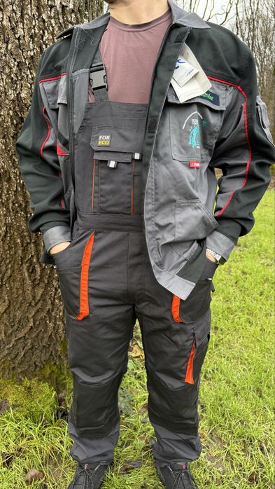 Універсальні робочі костюми