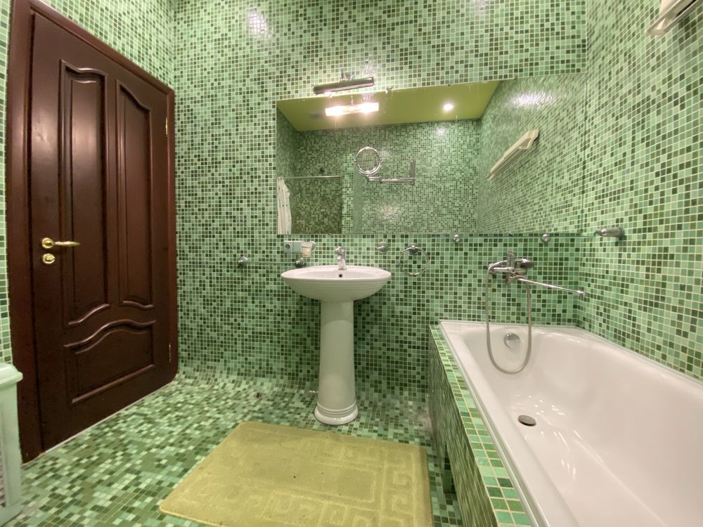 Продам 3 ком. квартиру, 107 м2, мебель, техника, ремонт, рядом парк