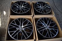 Porsche Taycan gts turbo aero rad felgi oryginał 20 oem 9 + 11 tył