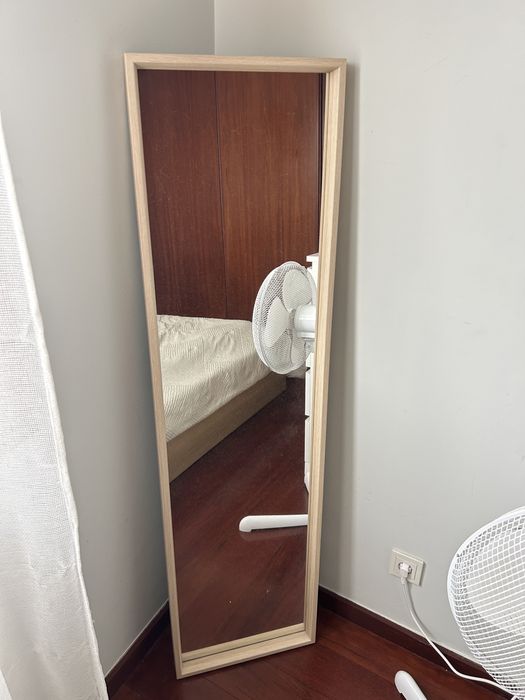 Vendo Espelho de quarto