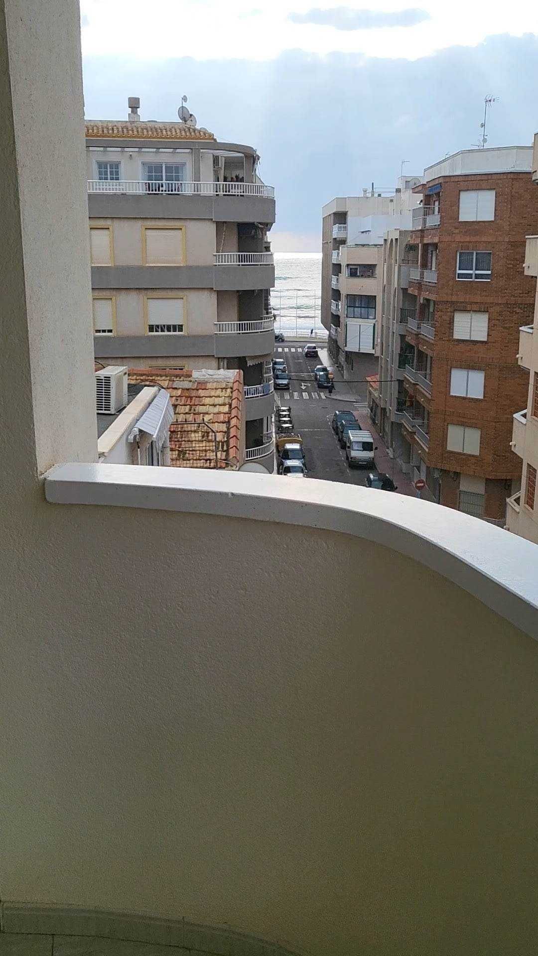 Wynajem mieszkanie apartament Torrevieja Hiszpania 100m do plaży