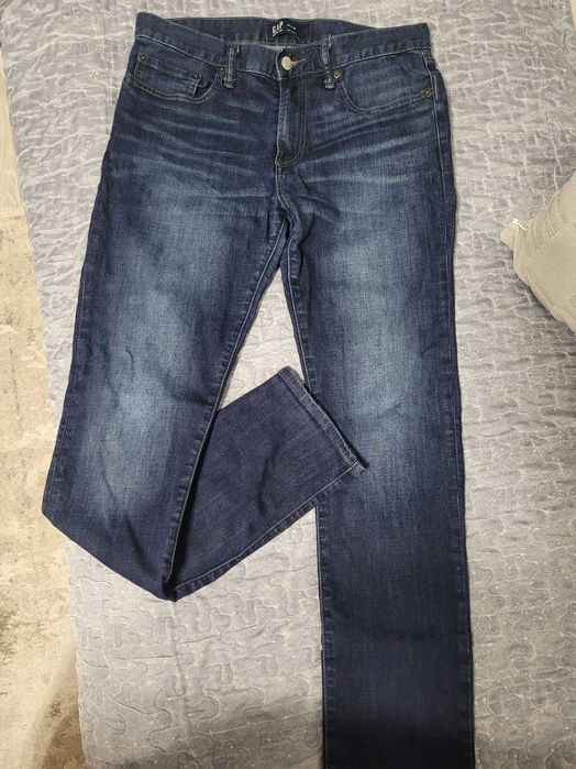 Джинси skinny фірми GAP