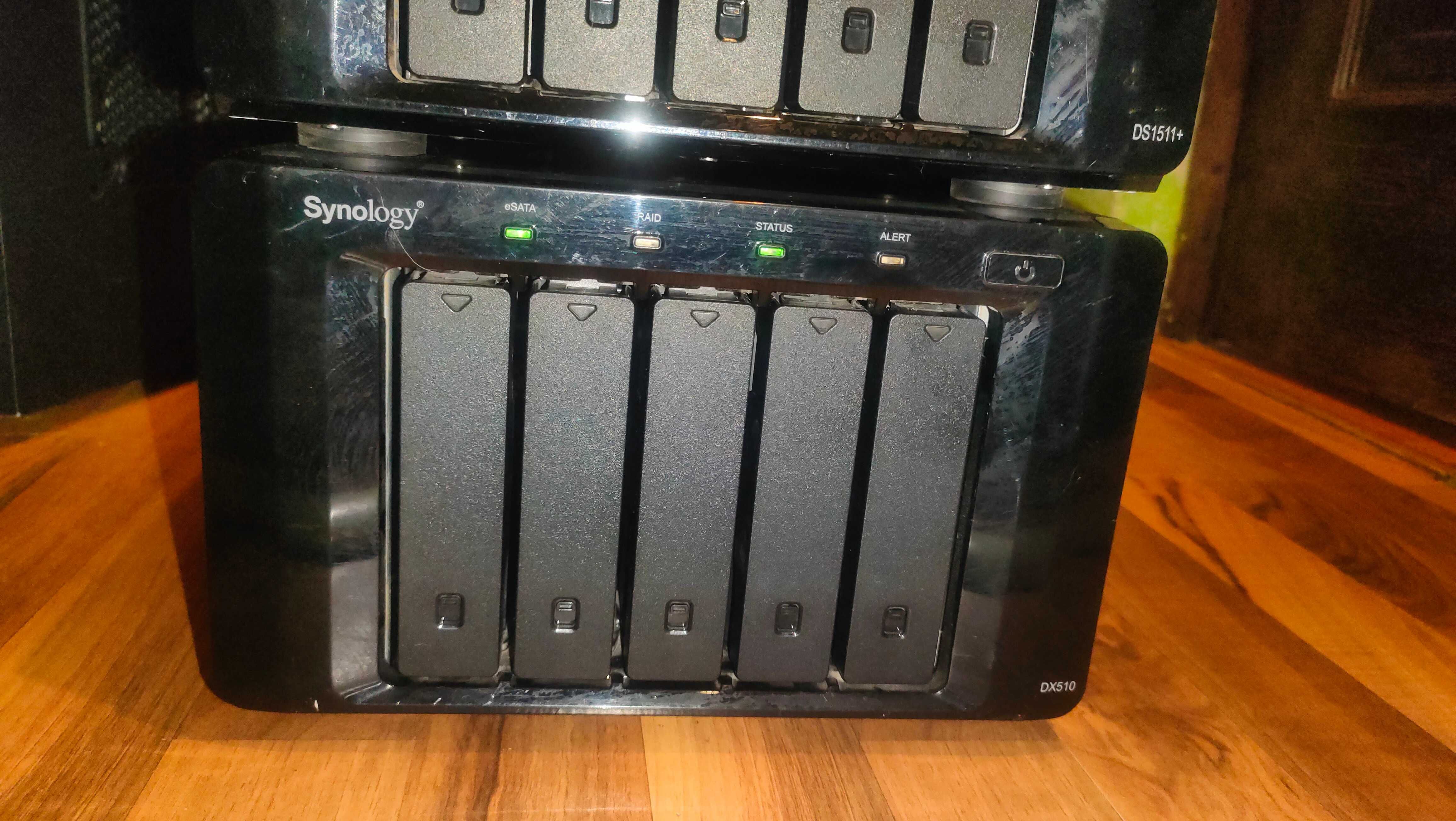 Сетевое хранилище NAS Synology DS1511+ (5 HDD) +Synology DX510 (5 HDD)