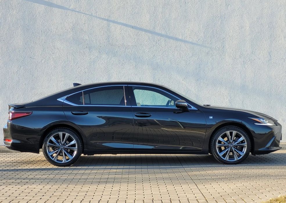 Розборка Lexus ES hybrid f-sport у наявності 2018-2023
