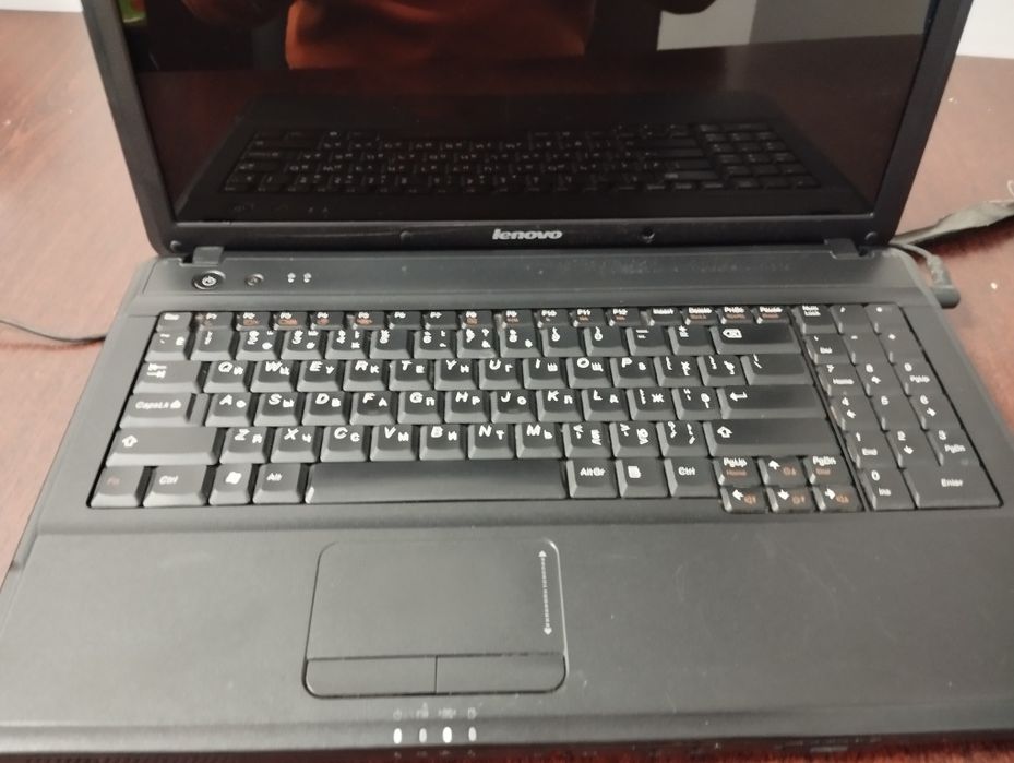 Ноутбук леново G555
