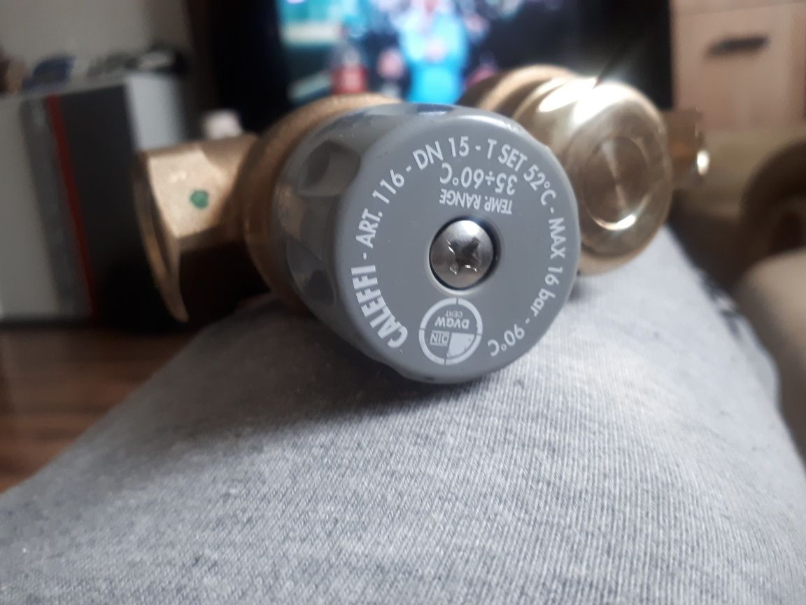 Zawór termostatyczny CALEFFI 1/2", z termometrem 116240