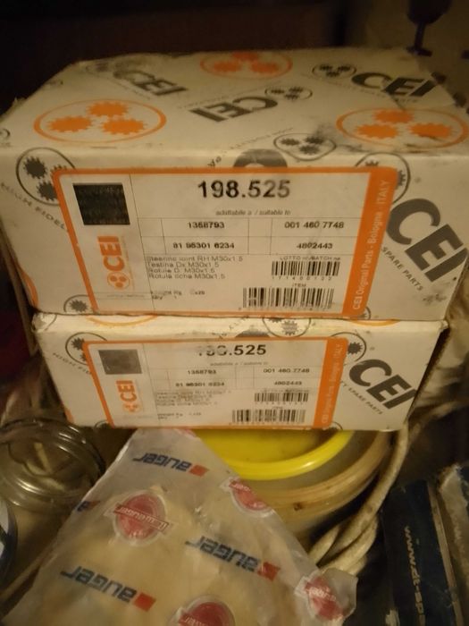 Наконечники поперечной рулевой тяги Man,Daf,Scania