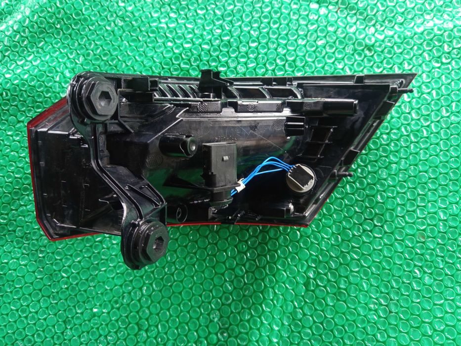 Lampa Prawa Tył tylna VW Volkswagen Golf VIII 8 5H0.945.096C