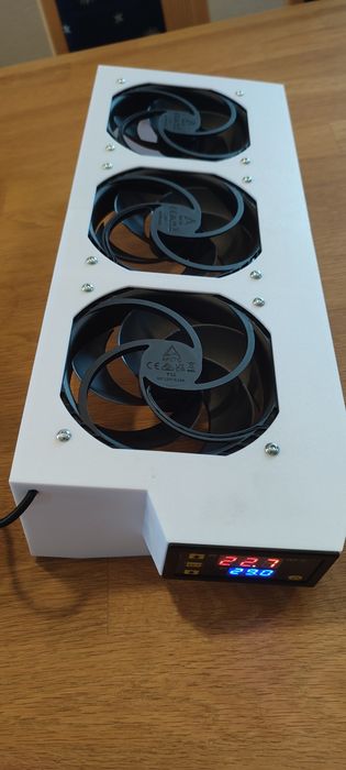 Chłodnica inwertera falownika DEYE SG04LP3