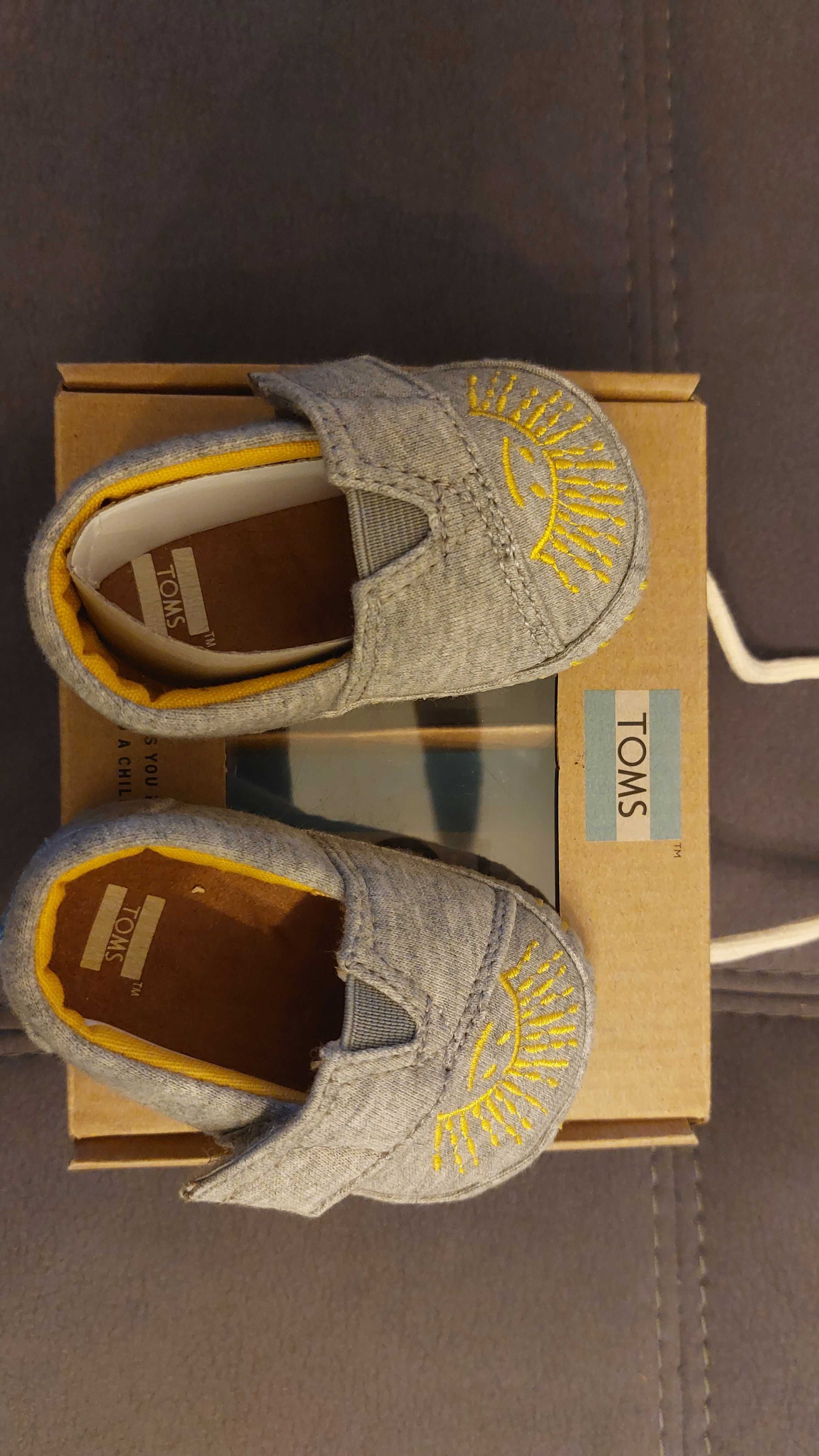 buciki niechodki TOMS NOWE rozm. 17,5