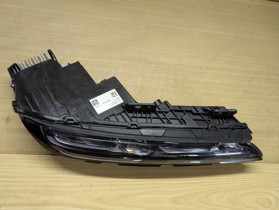 Фара BMW 7 G70  740I. I7