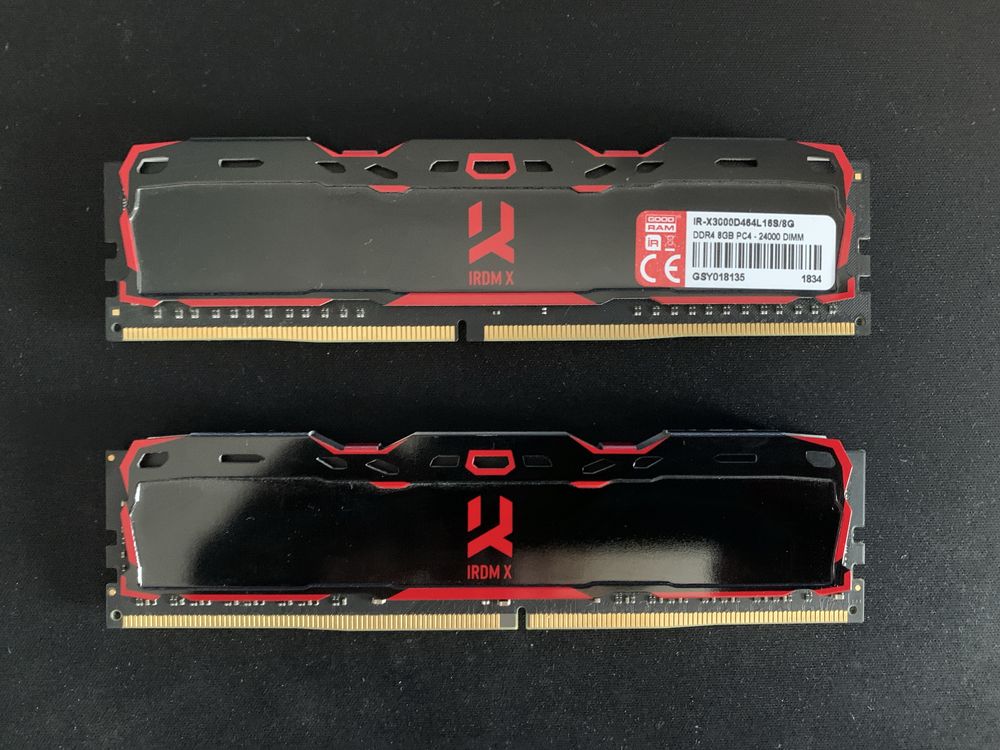 Pamięć DDR4 GOODRAM IRDM X 16GB (2x8GB) 3000MHz CL17 Black