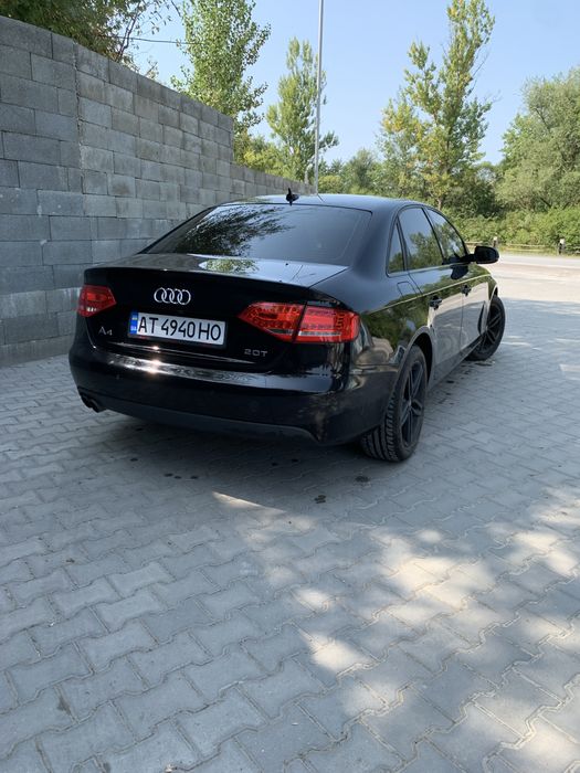 Продаю Audi a4 b8 рідний пробіг!