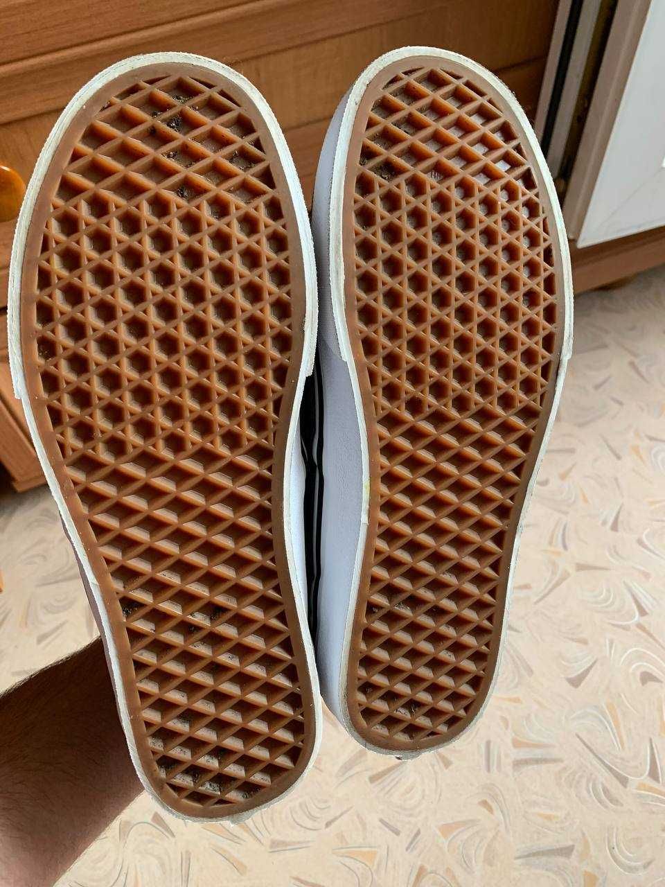 Мокасини Vans 39р 25см