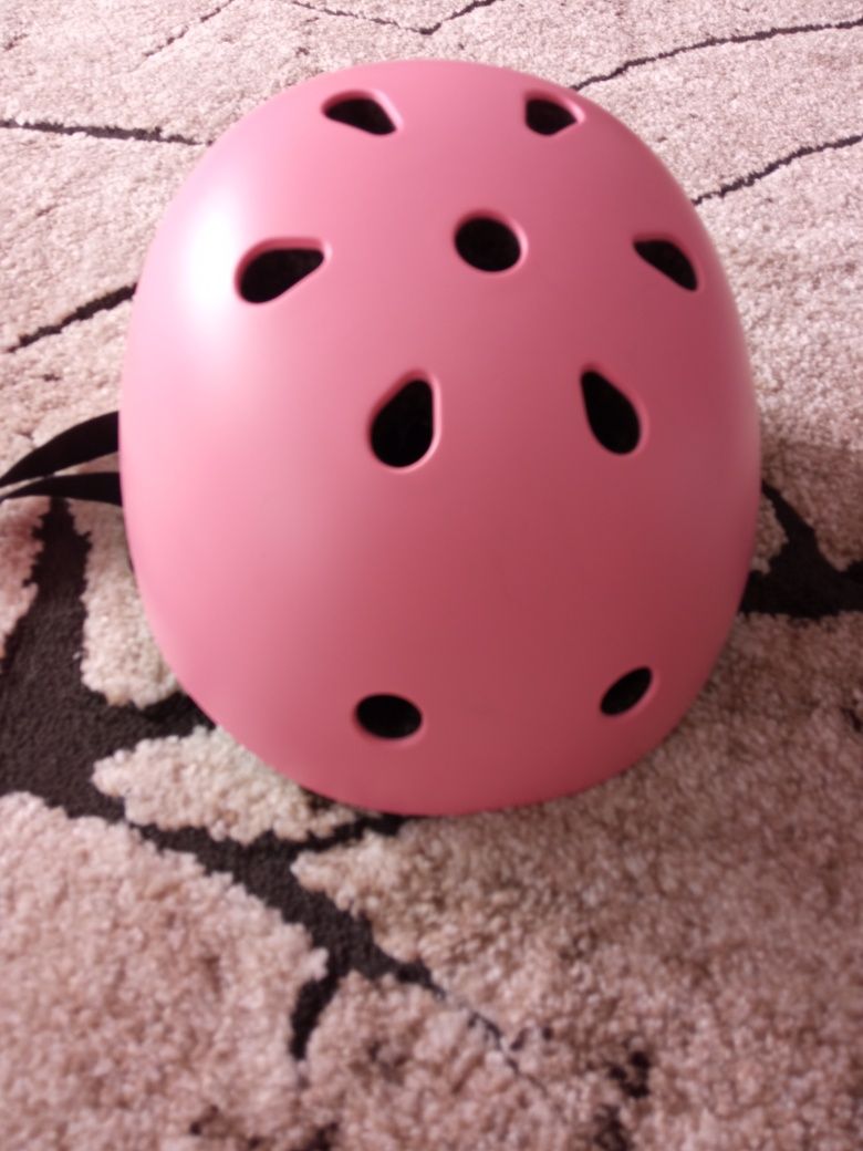 Kask z lampką LED
