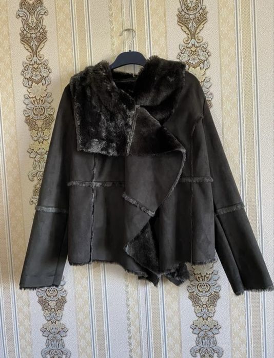 Штучна дублянка накидка, темно коричнева шоколадна під замшу накидка