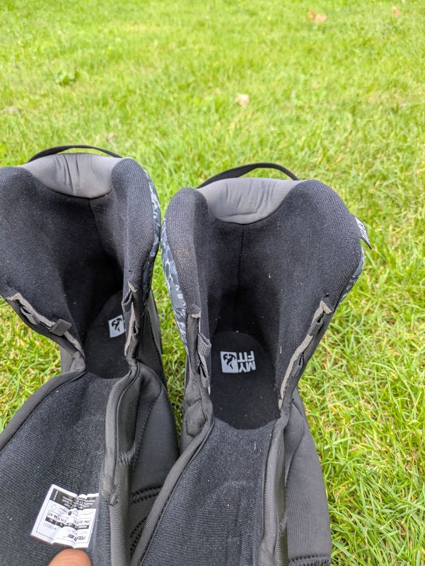 Powerslide Next 46/47 boot z linerem MyFit + opcjonalnie szyna 3x110