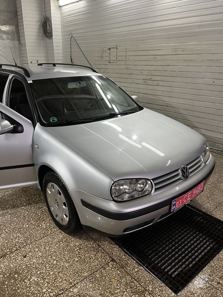 Volkswagen Golf 4 2001