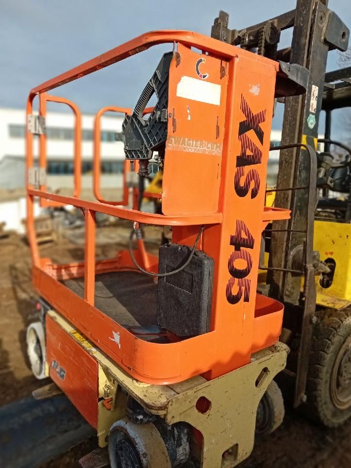 Podnośnik elektryczny xas 405