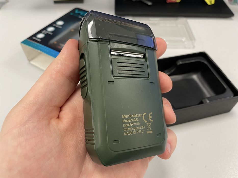 Бритва шейвер VGR v-353