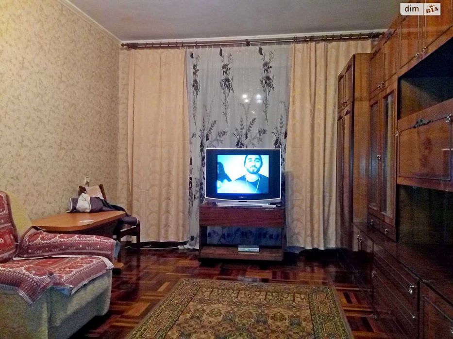 Продам 1к.улучшенку,хорошее жилое,Рогань,ул.92 бригады 48б,1\9,пл.38м2