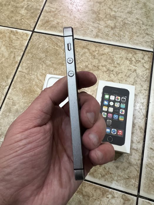 iPhone 5s 16gb Стан робочий, на запчастини або для користування