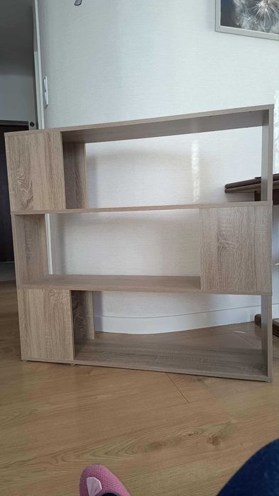 Szafka regał. Stan bardzo dobry