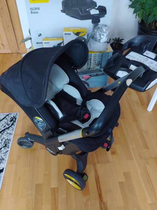 Fotelik/wózek "doona" z bazą