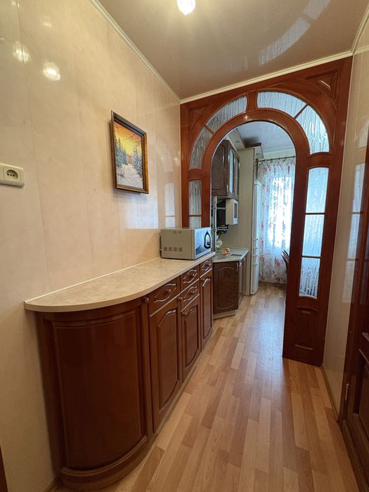 Продам 3-х комнатную квартиру на холодной горе