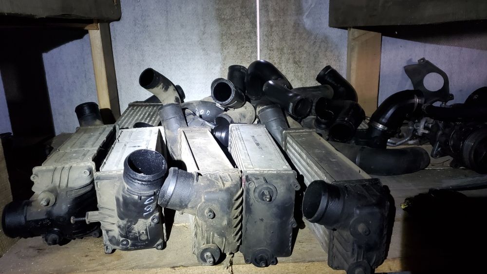 Радіатор інтеркуллера 2.0HDi 1.6 Peugeot