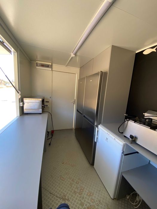 FoodTruck Przyczepa Gastronomiczna - Wyposażona/ Zadbana