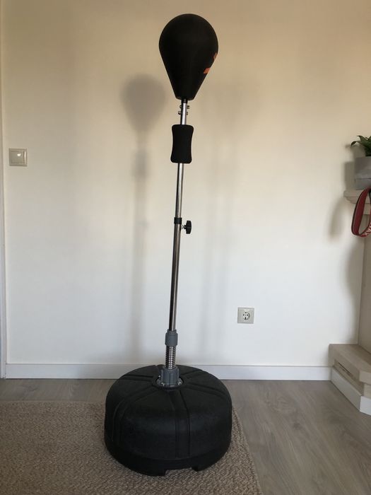 Punching Ball Outshock como Nova