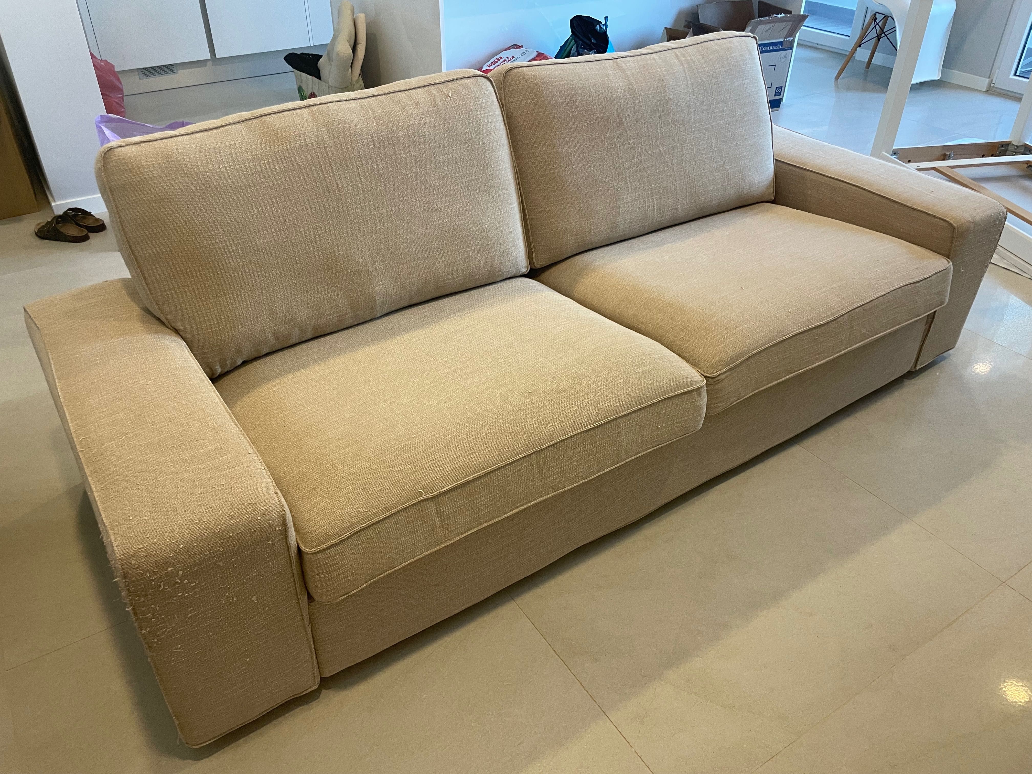 Sofá 3 lugares Kivik Ikea