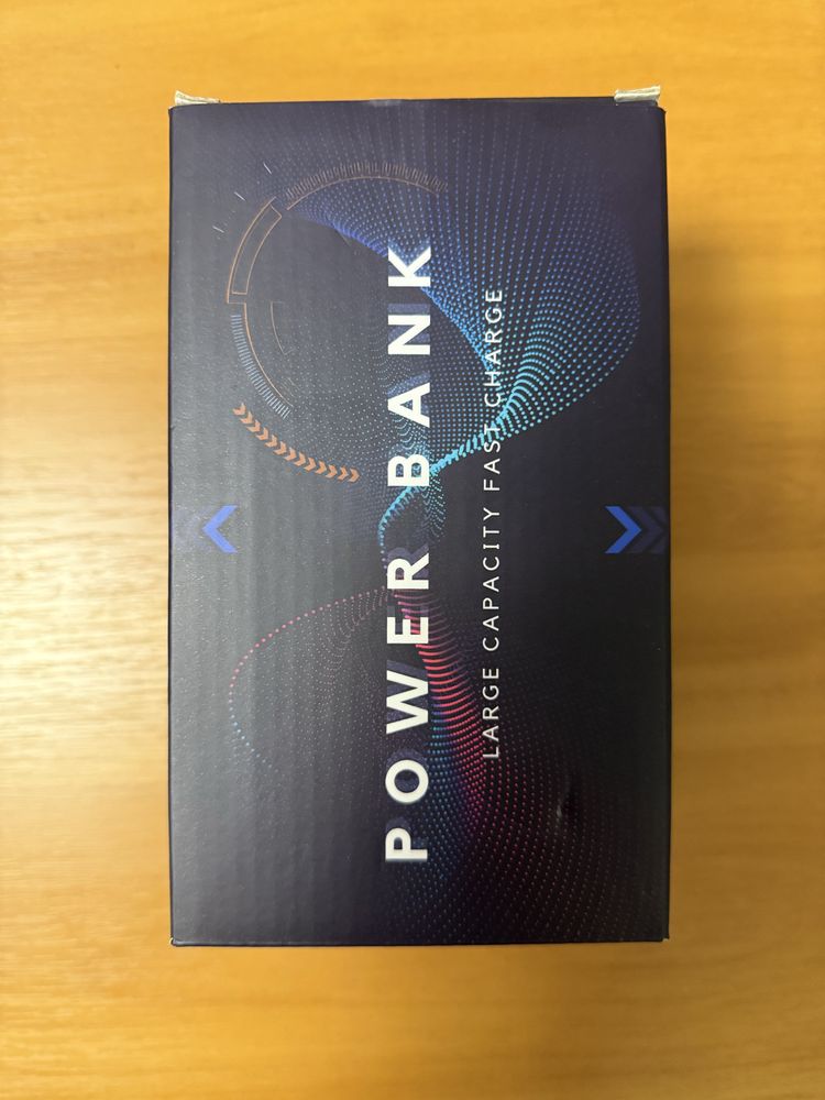 Power bank новий
