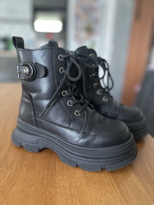 Черевики шкіряні