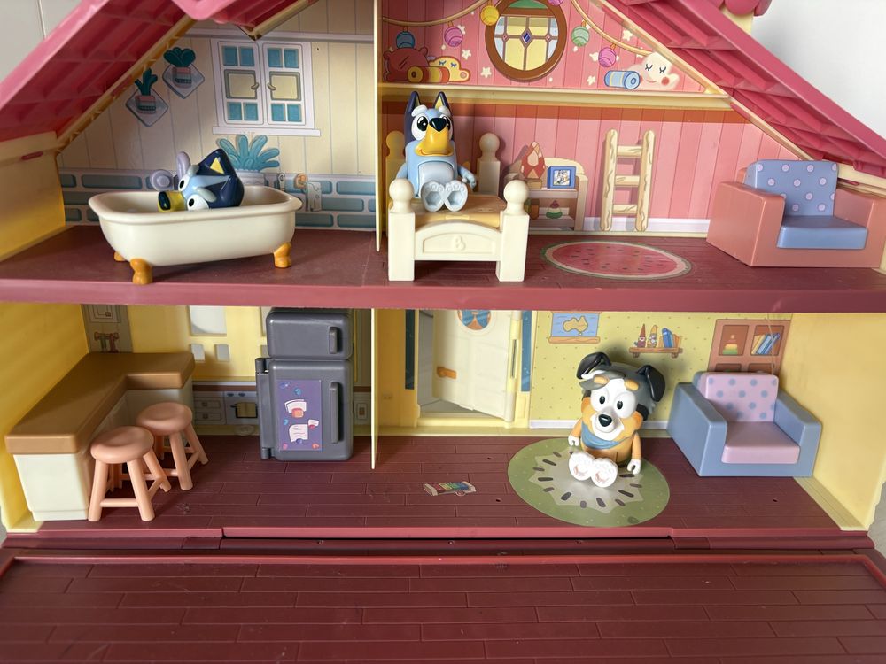 Casa da Bluey- quase nova