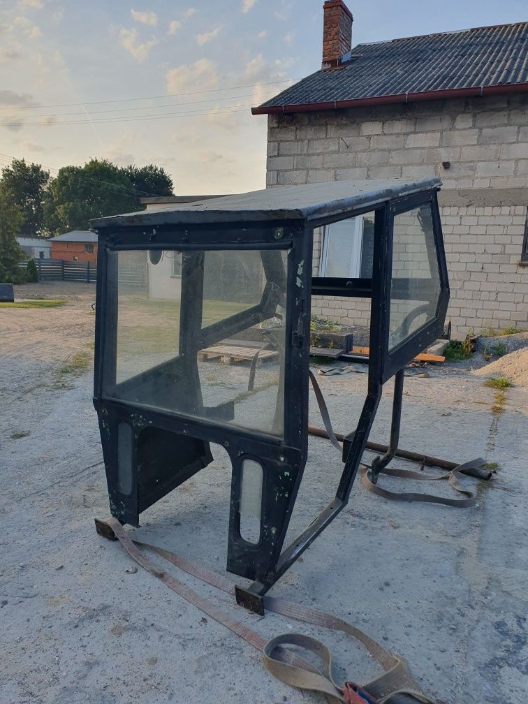 Kabina ursus c 360