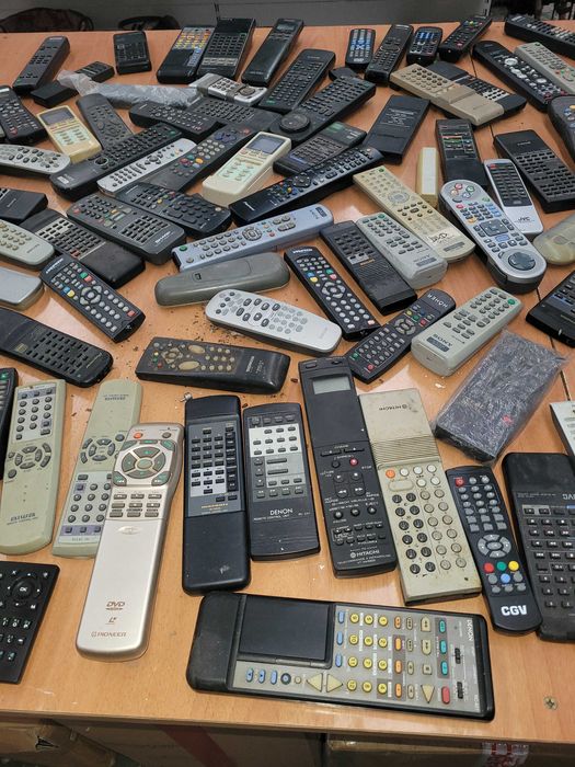 Telecomandes control