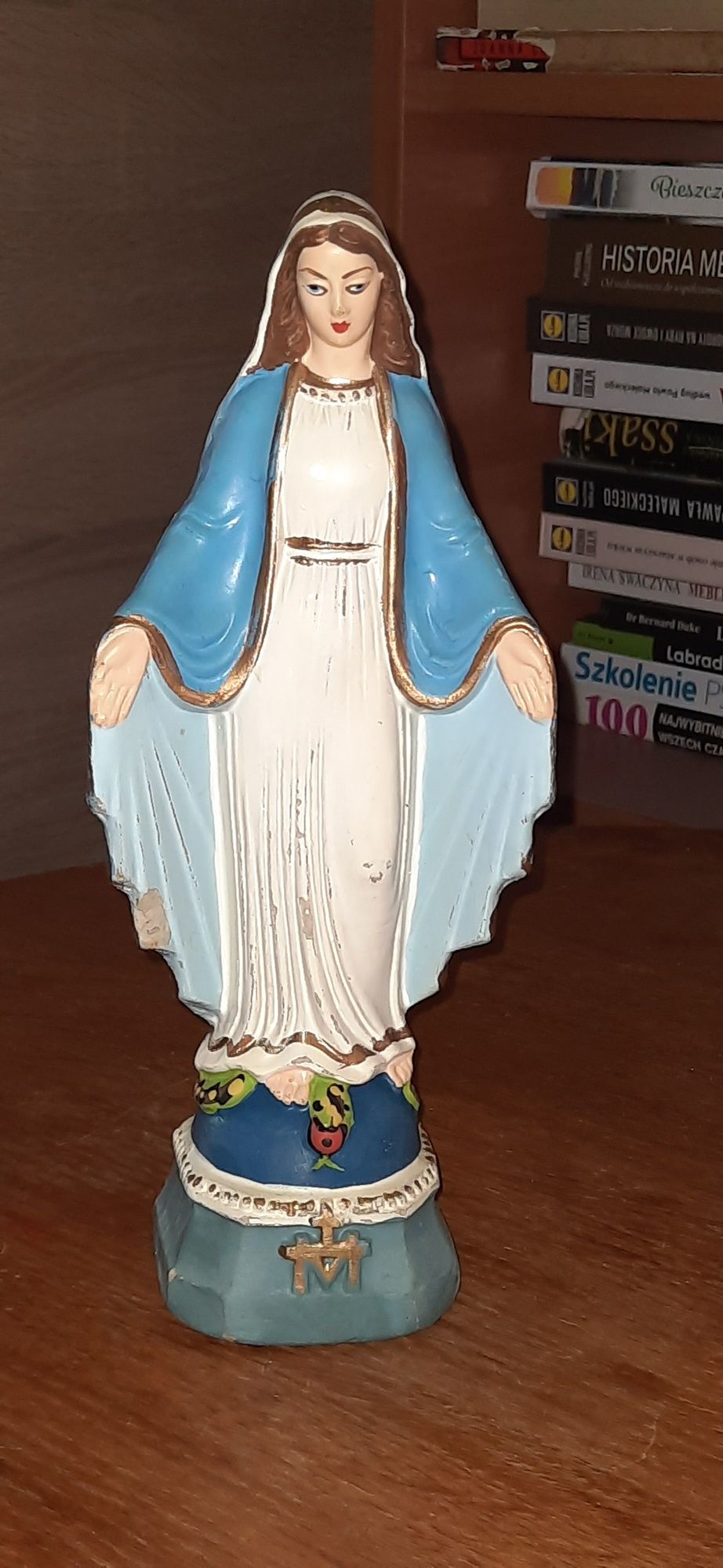 Mała figurka Maryji