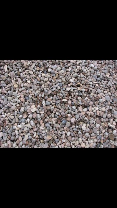 Ziemia przesiewana, piach, kruszywo, gruz kruszony . Transport .