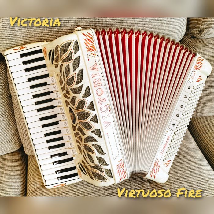 Acordeão / Acordeon Victoria