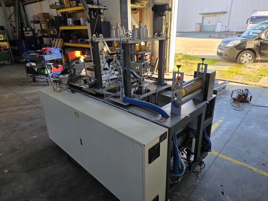 Maszyna do produkcji maseczek N95 itp