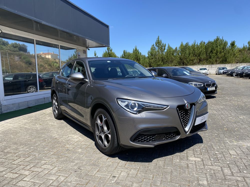Alfa Romeo Stelvio 2.2D 180cv