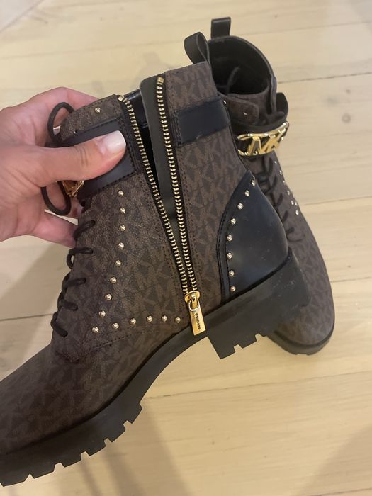 Боти Michael Kors