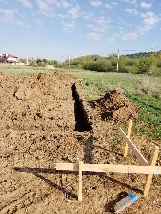 Паркан. Бетоні роботи . Демонтажні роботи .